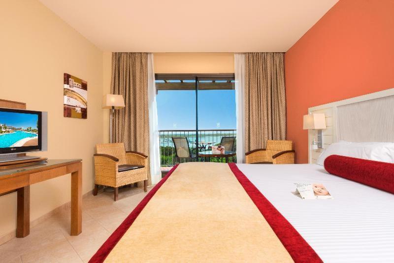 Hotel Fuerte Ел Ромпидо Стая снимка